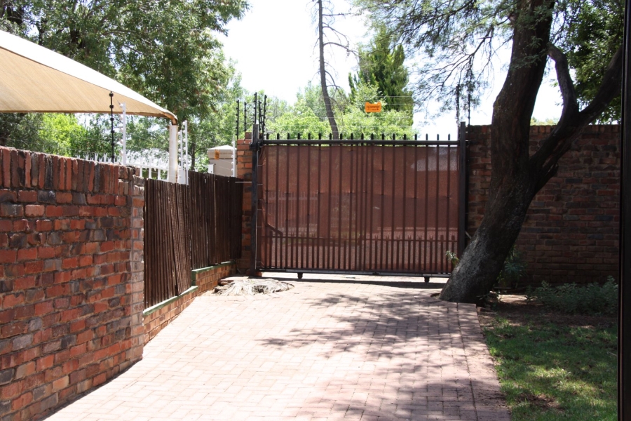 4 Bedroom Property for Sale in Dan Pienaar Free State